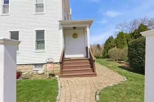 42 Stafford St, Plymouth, MA 02360 - Photo 31