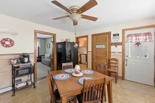 42 Stafford St, Plymouth, MA 02360 - Photo 3