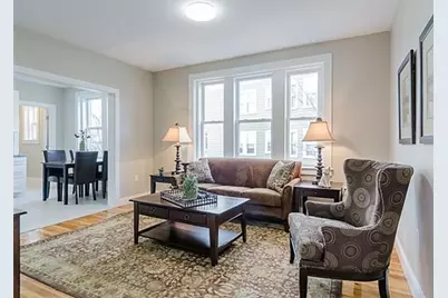 4 Leicester St #4, Boston, MA 02135 - Photo 3