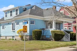 108 Winthrop St, Winthrop, MA 02152 - Photo 9
