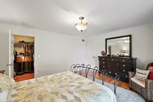 160 Apple Tree Ln, New Bedford, MA 02740 - Photo 19