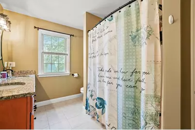 160 Apple Tree Lane, New Bedford, MA 02740 - Photo 17