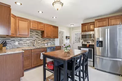 4 Brookside Ave, Worcester, MA 01602 - Photo 21