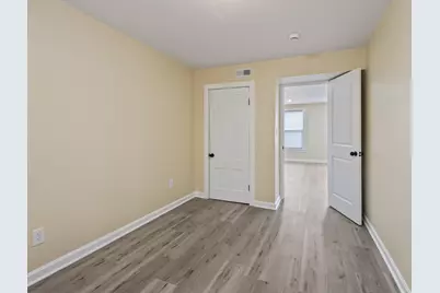 207 Hamilton St, Southbridge, MA 01550 - Photo 33