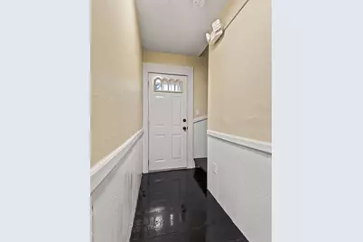 207 Hamilton St, Southbridge, MA 01550 - Photo 39