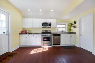 224 Smith St, New Bedford, MA 02740 - Photo 9