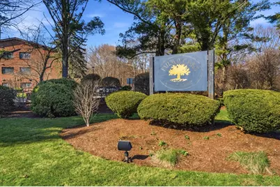 221 Oak St #14-31, Brockton, MA 02301 - Photo 1