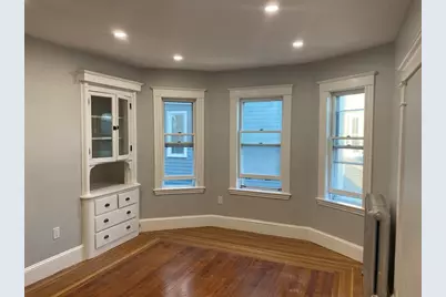 811 Somerville Ave #2, Somerville, MA 02143 - Photo 3