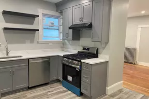 811 Somerville Ave, Somerville, MA 02143 - Photo 7