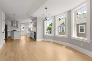 22 Carver Rd E, Watertown, MA 02472 - Photo 11
