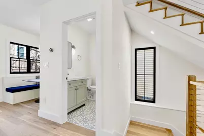 300 W 3rd St #300, Boston, MA 02127 - Photo 9