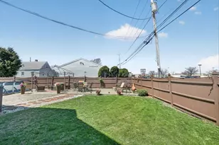 238 Squire Rd, Revere, MA 02151 - Photo 3