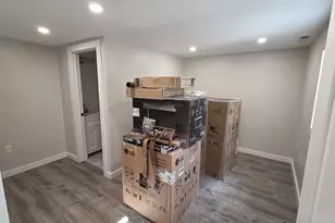 125 Central Ave, Chelsea, MA 02150 - Photo 7