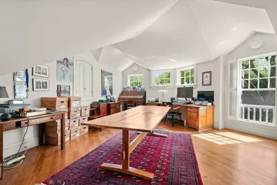 198 Clyde Street, Brookline, MA 02467 - Photo 21