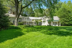 198 Clyde St, Brookline, MA 02467 - Photo 33