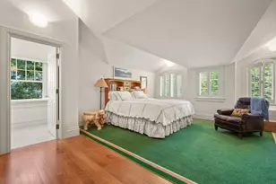 198 Clyde St, Brookline, MA 02467 - Photo 17