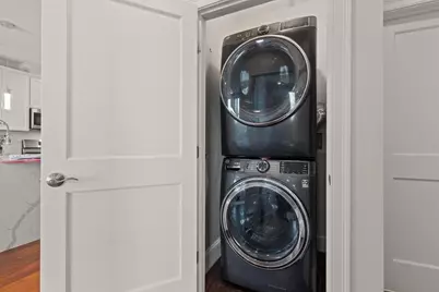 519 Broadway #305, Somerville, MA 02145 - Photo 17