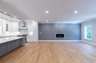 239 Hardy Pond Rd, Waltham, MA 02451 - Photo 9