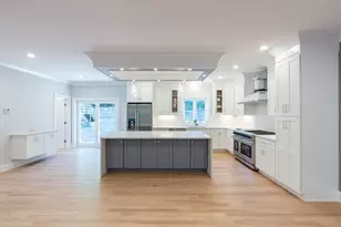 239 Hardy Pond Rd, Waltham, MA 02451 - Photo 3