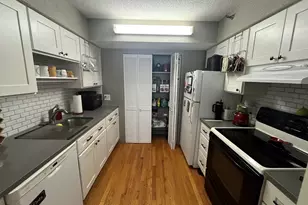 1731 Beacon St, Brookline, MA 02445 - Photo 3