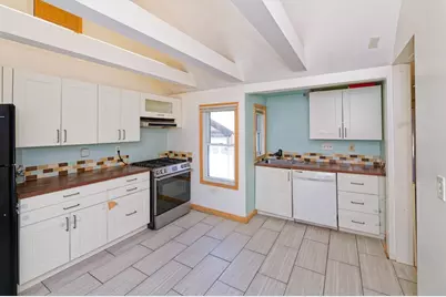 7 Cross St, Natick, MA 01760 - Photo 9