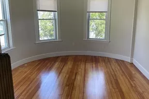 22 Willis St, Boston, MA 02125 - Photo 11