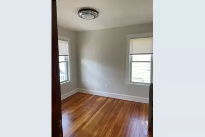 22 Willis St #3, Boston, MA 02125 - Photo 5