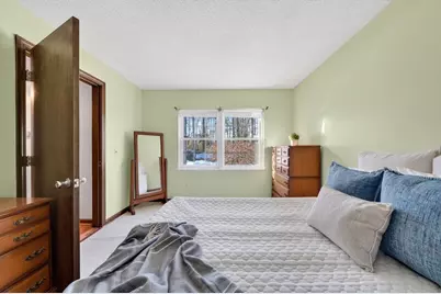 1940 Phillips Rd #15, New Bedford, MA 02745 - Photo 19