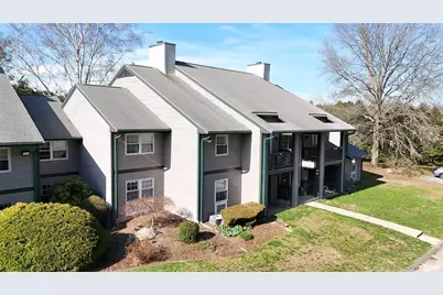 1940 Phillips Rd #15, New Bedford, MA 02745 - Photo 5