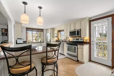 27 Warwick St, Quincy, MA 02171 - Photo 7