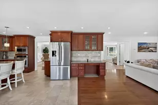 259 Lynch Ave, Somerset, MA 02726 - Photo 5