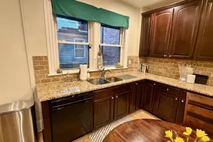 18 Homer St, Brookline, MA 02445 - Photo 3