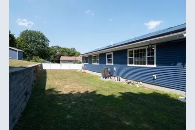 11 Bacon Dr, Saugus, MA 01906 - Photo 7