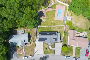 11 Bacon Dr, Saugus, MA 01906 - Photo 5