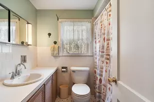 254 Massachusetts Ave, Lunenburg, MA 01462 - Photo 5