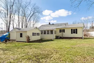 254 Massachusetts Ave, Lunenburg, MA 01462 - Photo 15