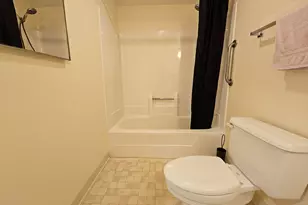 10 Pleasant St, Lynn, MA 01902 - Photo 17