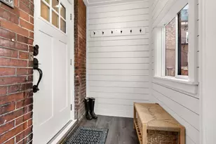 9R Salem St, Boston, MA 02129 - Photo 5