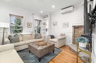 9R Salem St, Boston, MA 02129 - Photo 15