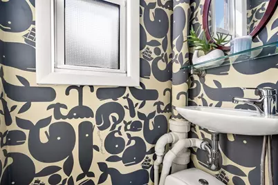 9R Salem St, Boston, MA 02129 - Photo 21