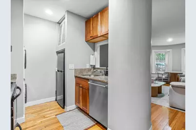 19 Greenwich Park #2, Boston, MA 02118 - Photo 7