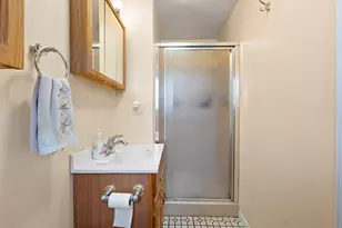 137 Catamount Rd, Tewksbury, MA 01876 - Photo 21