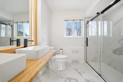 395 Lebanon St, Melrose, MA 02176 - Photo 17