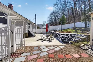 77 Sterling St, Lynn, MA 01905 - Photo 19