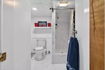 77 Sterling St, Lynn, MA 01905 - Photo 15