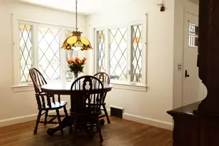 10 Winthrop St, Medway, MA 02053 - Photo 5