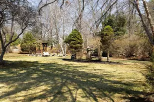 10 Winthrop St, Medway, MA 02053 - Photo 21