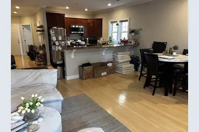 18 Knowlton St #1, Boston, MA 02127 - Photo 5