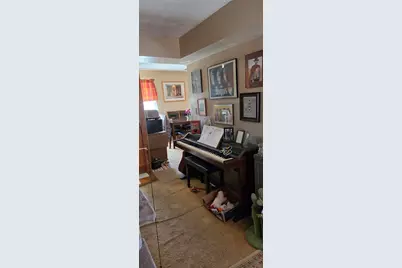 155 Rodman St, Fall River, MA 02721 - Photo 7