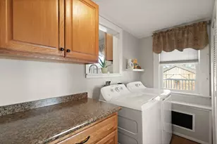 18 Hampden St, Gloucester, MA 01930 - Photo 21